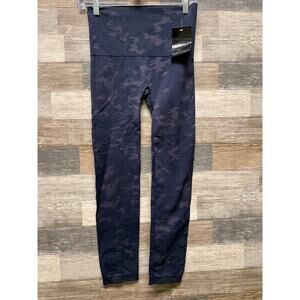 Bagatelle Women's Camo Leggings Size M High Rise Seamless Tummy Control NWT